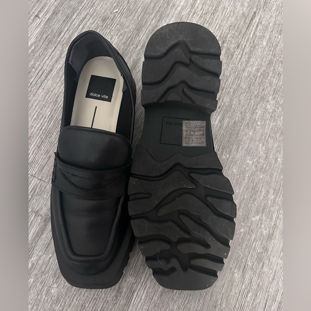 Dolce Vita loafers size 7